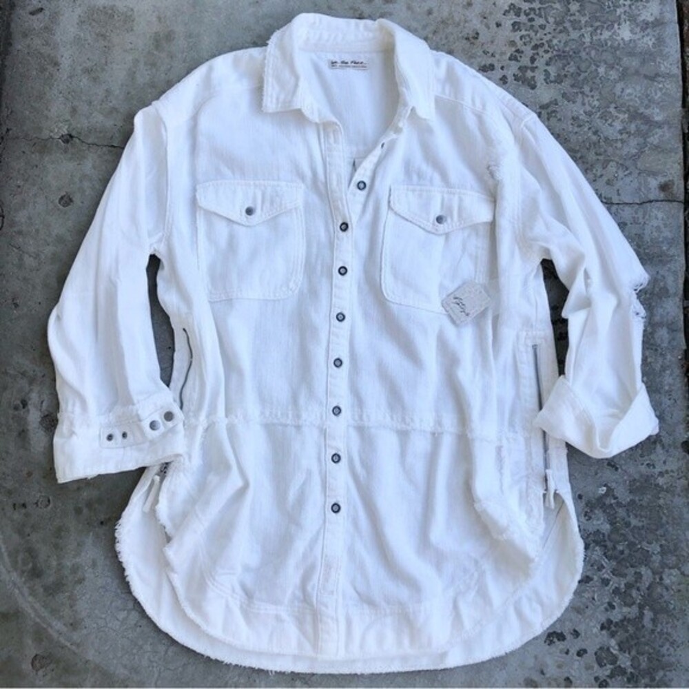 NWT Free people We The Free Shirt Jacket Shacket White Cotton Distressed S
